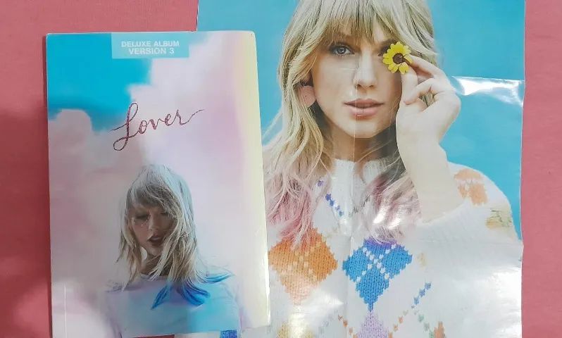 Cd Taylor Swift Lover Deluxe Album Version 3 - CDs, DVDs etc