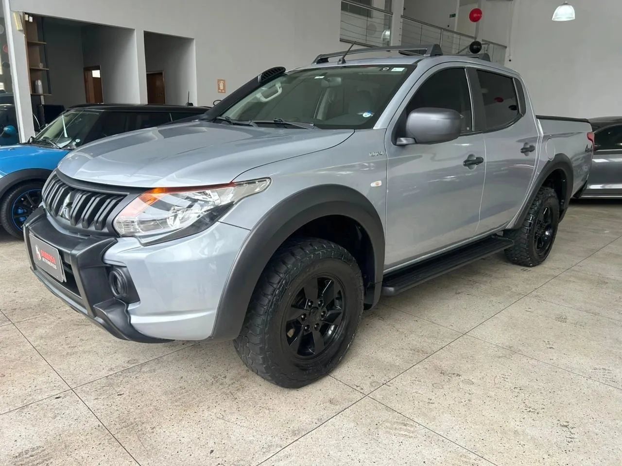 Mitsubishi L200 2023