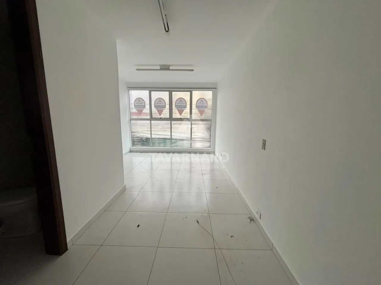 Sala comercial no edifício Princesa dos Campos! - Foto 5