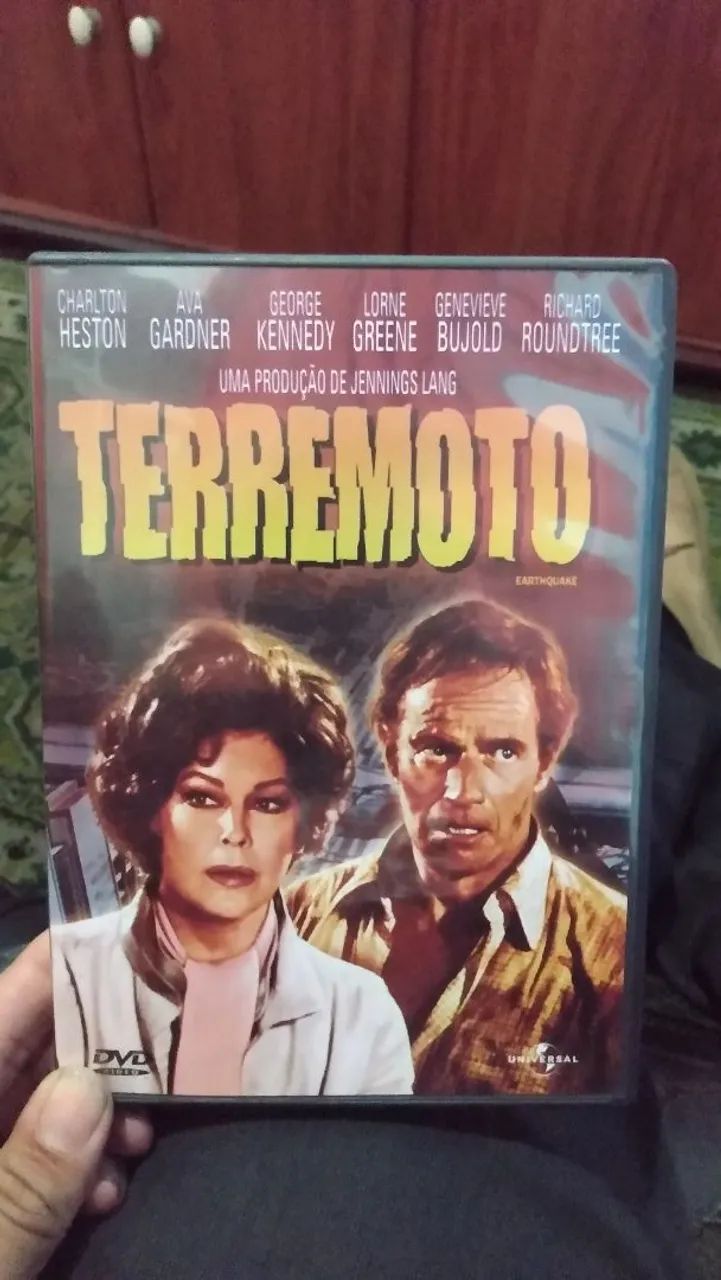 DVD original  terremoto de 1974.