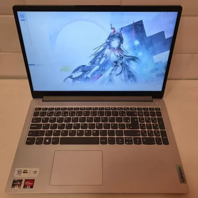 Notebook Lenovo Ryzen 7 5700U - 8Gb Ram - Vega 8 - 512Gb SSD