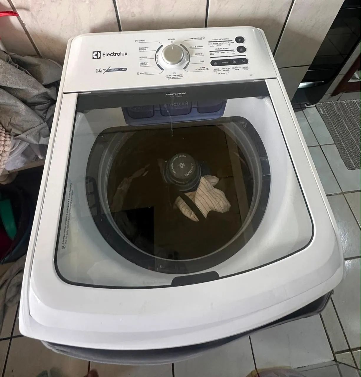 MÁQUINA DE LAVAR ROUPAS ELETROLUX