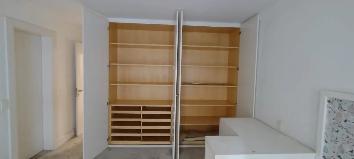 Guarda Roupa Versátil Com Prateleiras - Foto 3