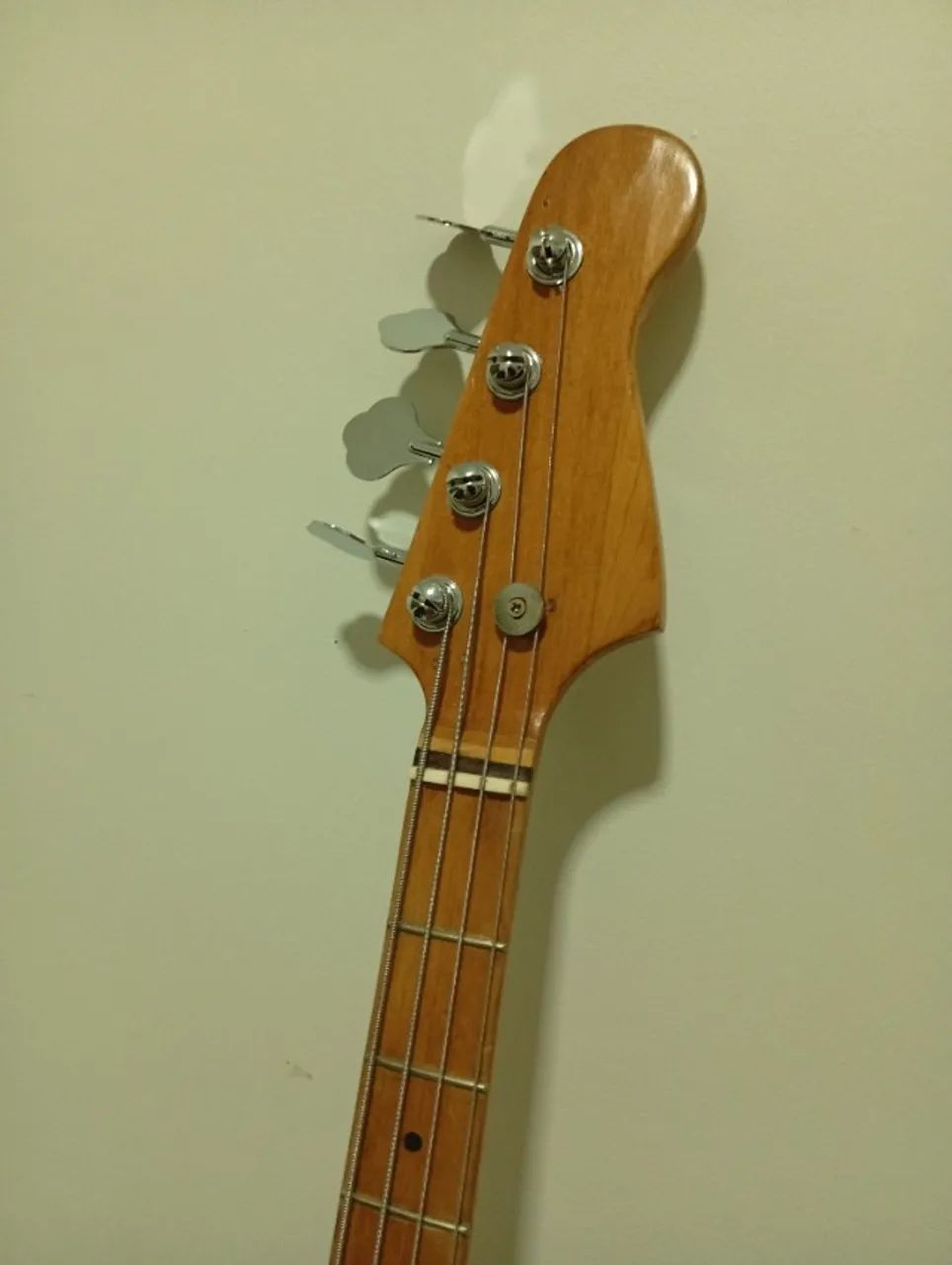 Contra baixo vendo ou troco por violão  - Foto 3