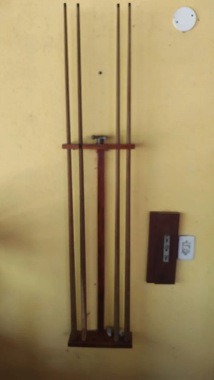 VENDO MESA DE SINUCA SEMI PROFISSIONAL - Foto 4