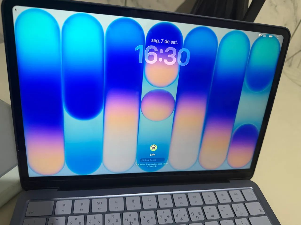 MacBook neo 512GB - Foto 4