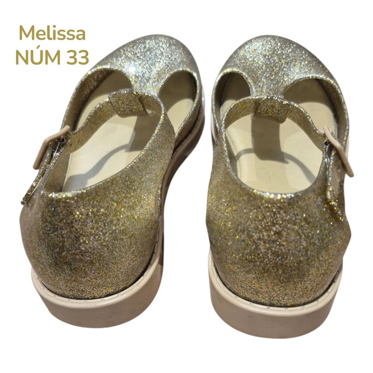 Melissa num 33 - Foto 2