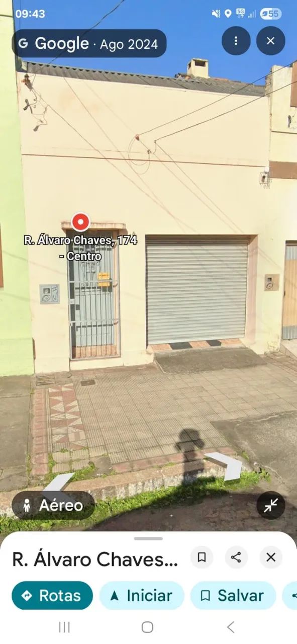 Vendo casa na Rua Álvaro Chaves 