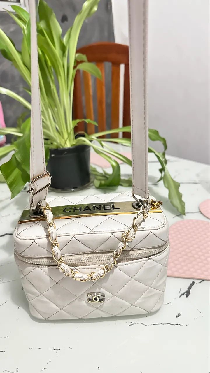 Bolsinha  da Chanel ! Um charme ? 65579500858626121