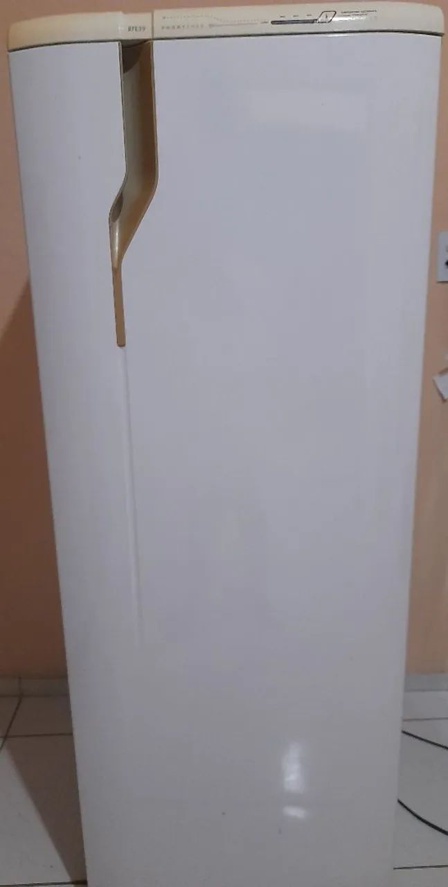 Geladeira Electrolux 