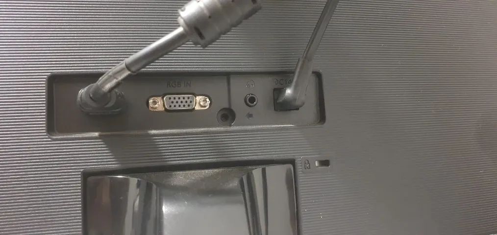 Monitor Curvo Samsung 27" - Foto 4