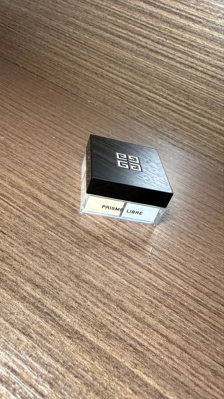 Mini po solto Givenchy prisme libre 