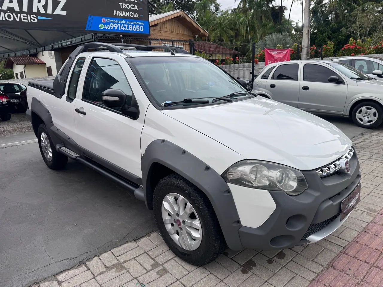 Fiat Strada Adventure 1.8/ 1.8 Locker Flex CE 2013 - Foto 3