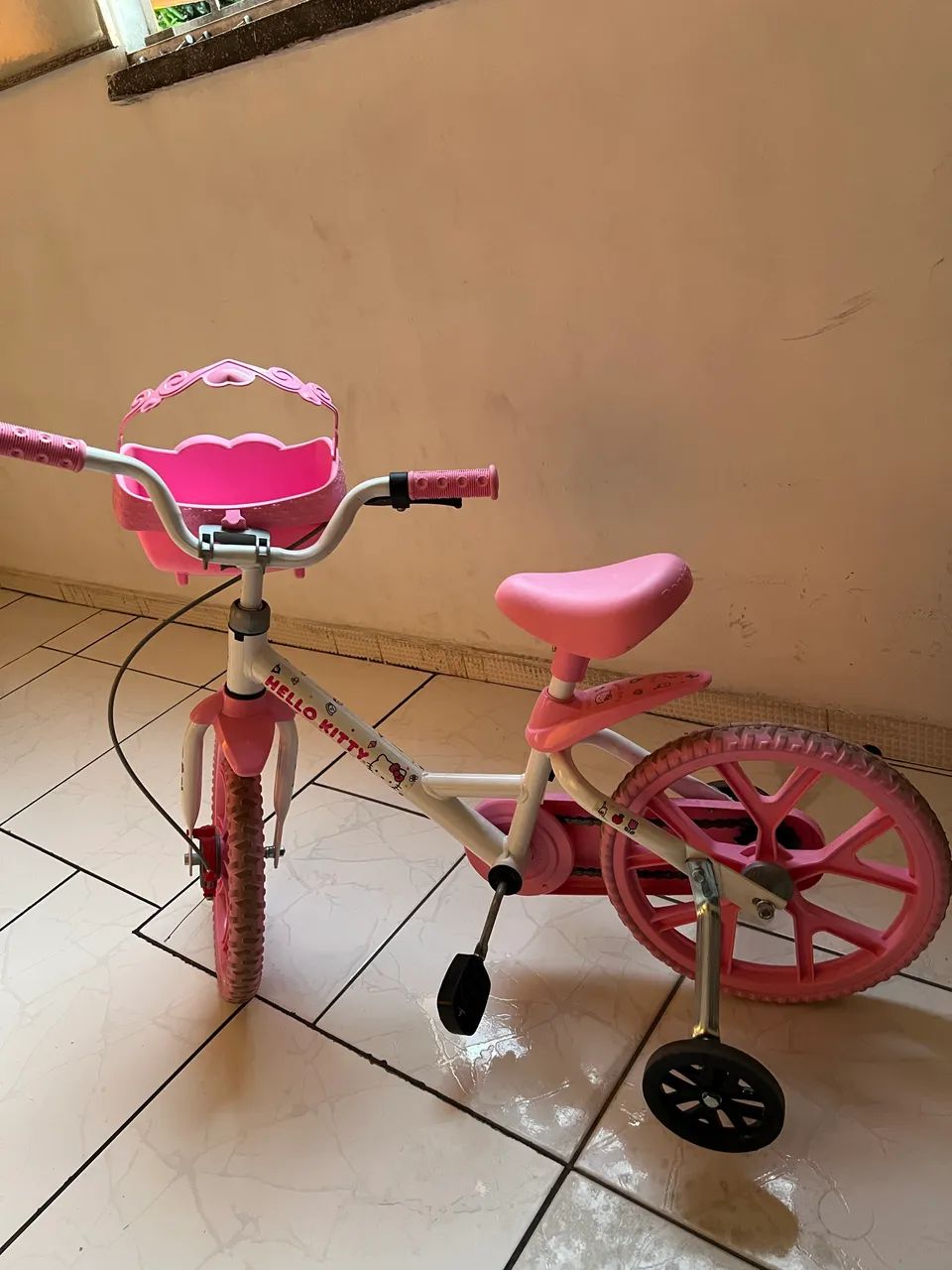 Bicicleta Aro 14 Hello Kitty - Foto 4
