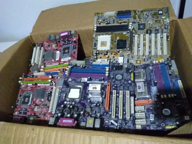 Sucata informatica