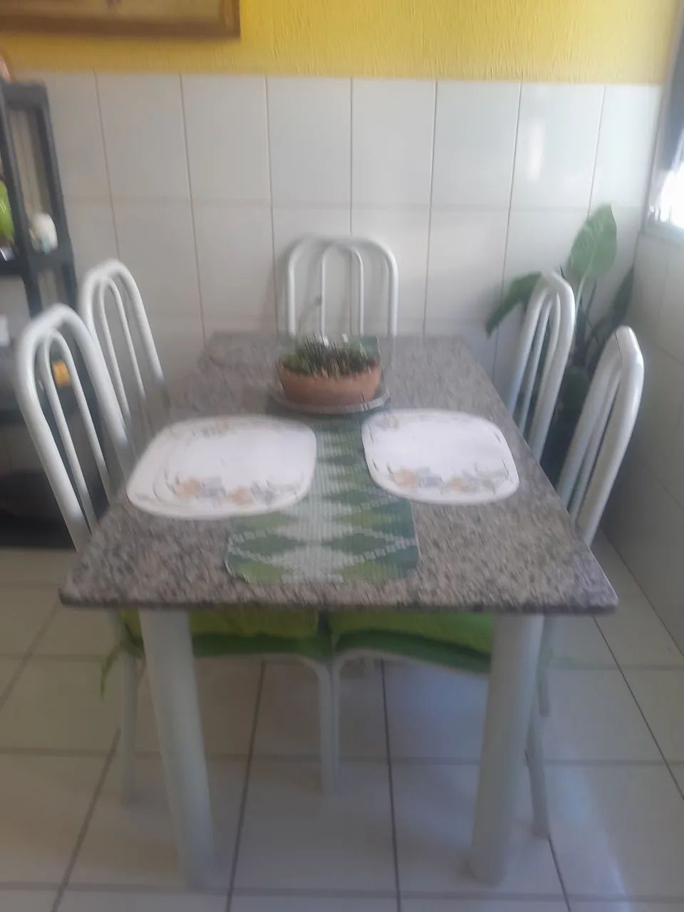 Mesa aço e granito 6 cadeiras 