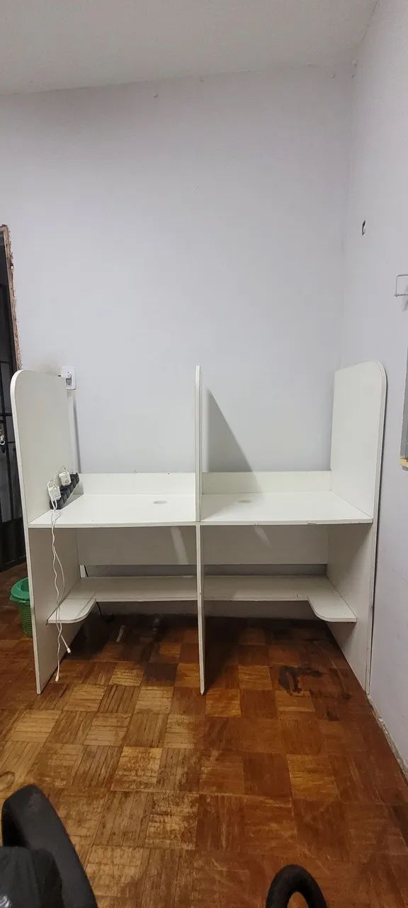 Mesa baia computador 