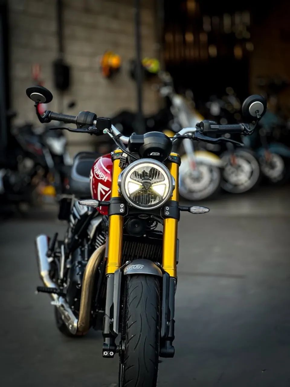 TRIUMPH SPEED 400 - Foto 3