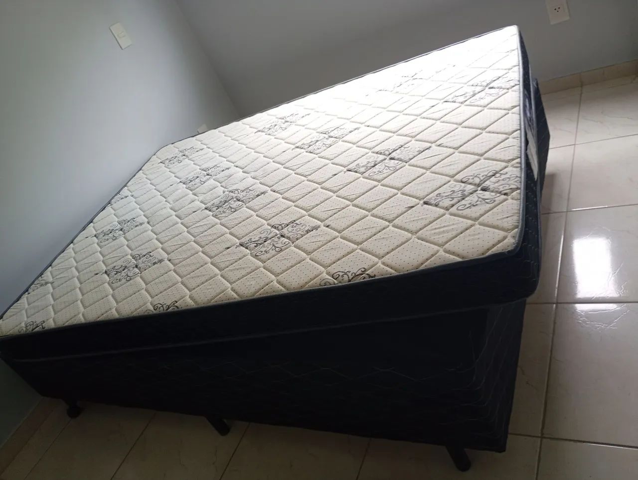Box(Umaflex) com Colchão Supreme Gazin Preto - Foto 3