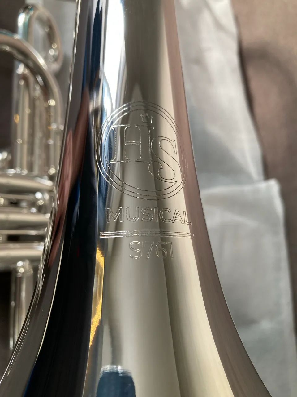 Trombone Sib Curto HS - Foto 2