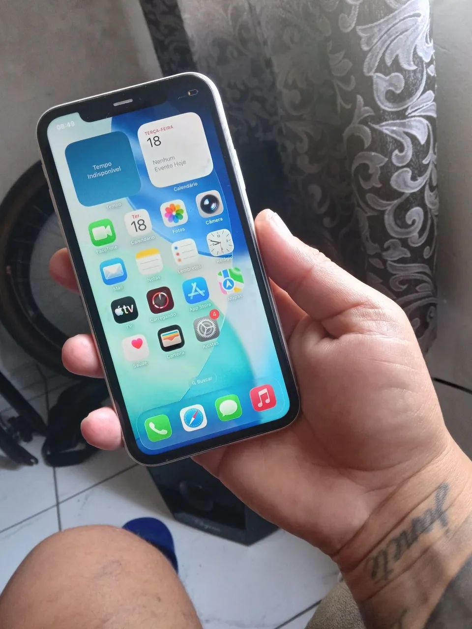 Iphone 11 White (icloud livre) - Foto 2
