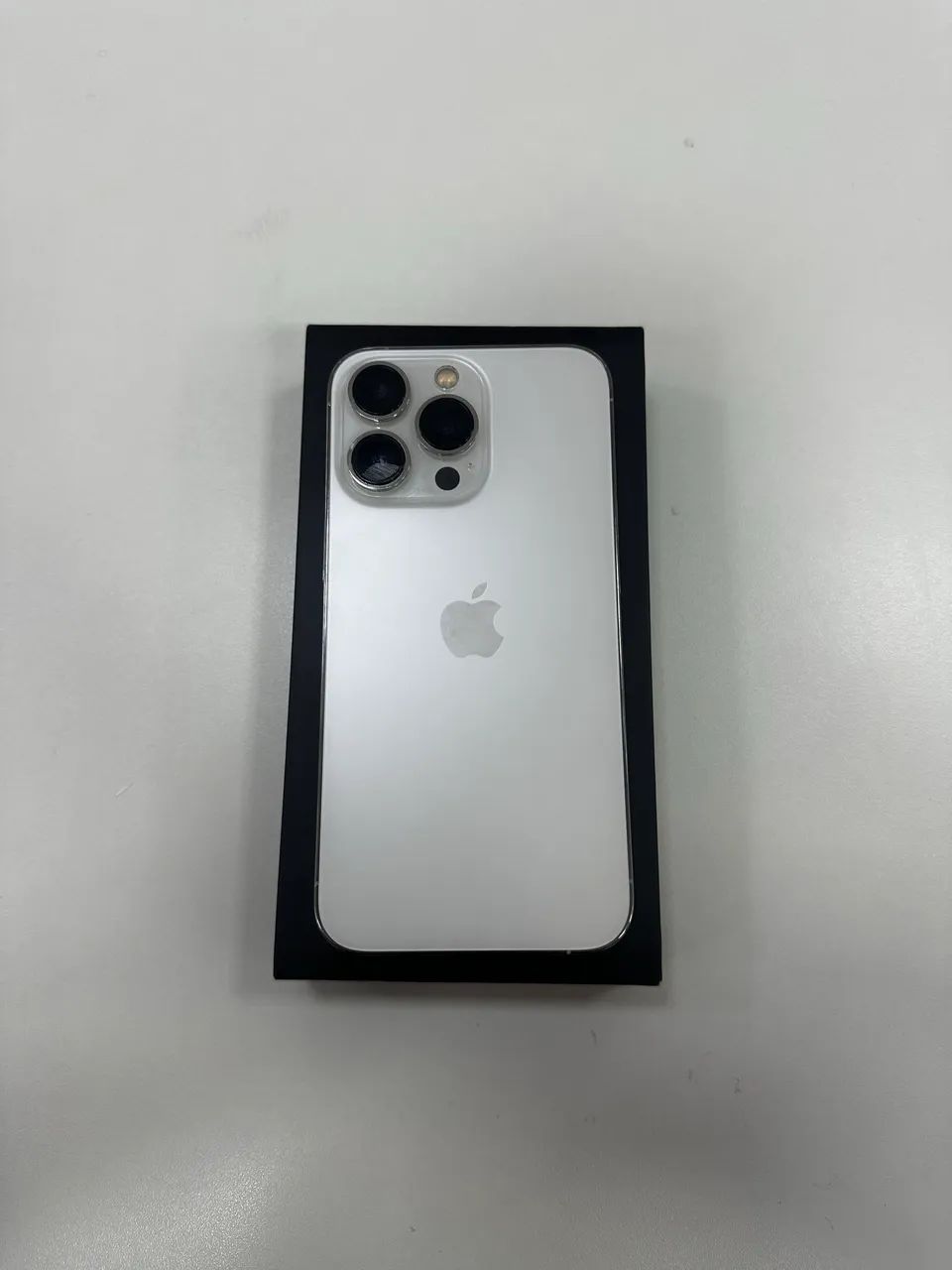 iPhone 13 Pro シルバー 256GB iphone 13 pro 256gb - Celulares e Smartphones - Conjunto Vera Cruz