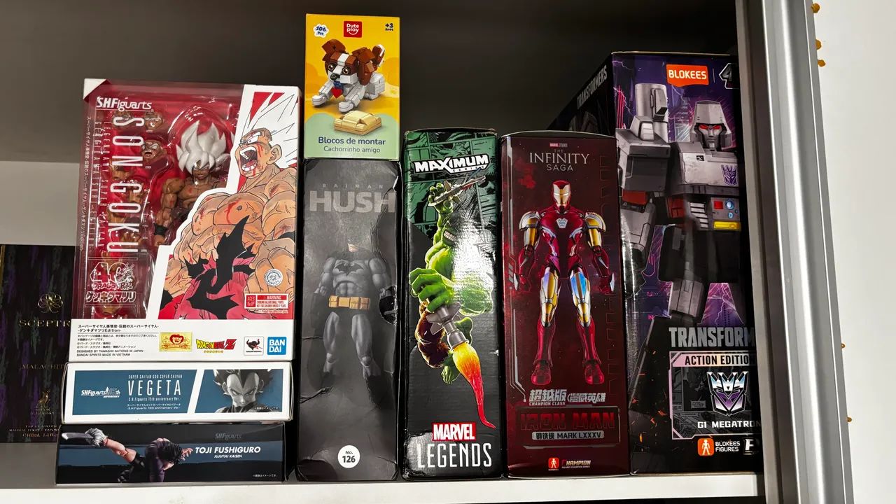 Action Figures à venda! SHF, Marvel Legends e mais. Chame no privado.