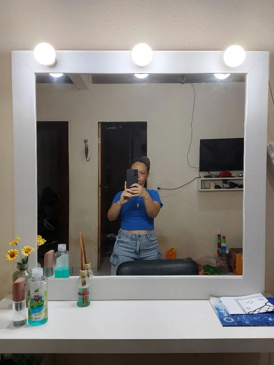 Penteadeira com luminária - Foto 2