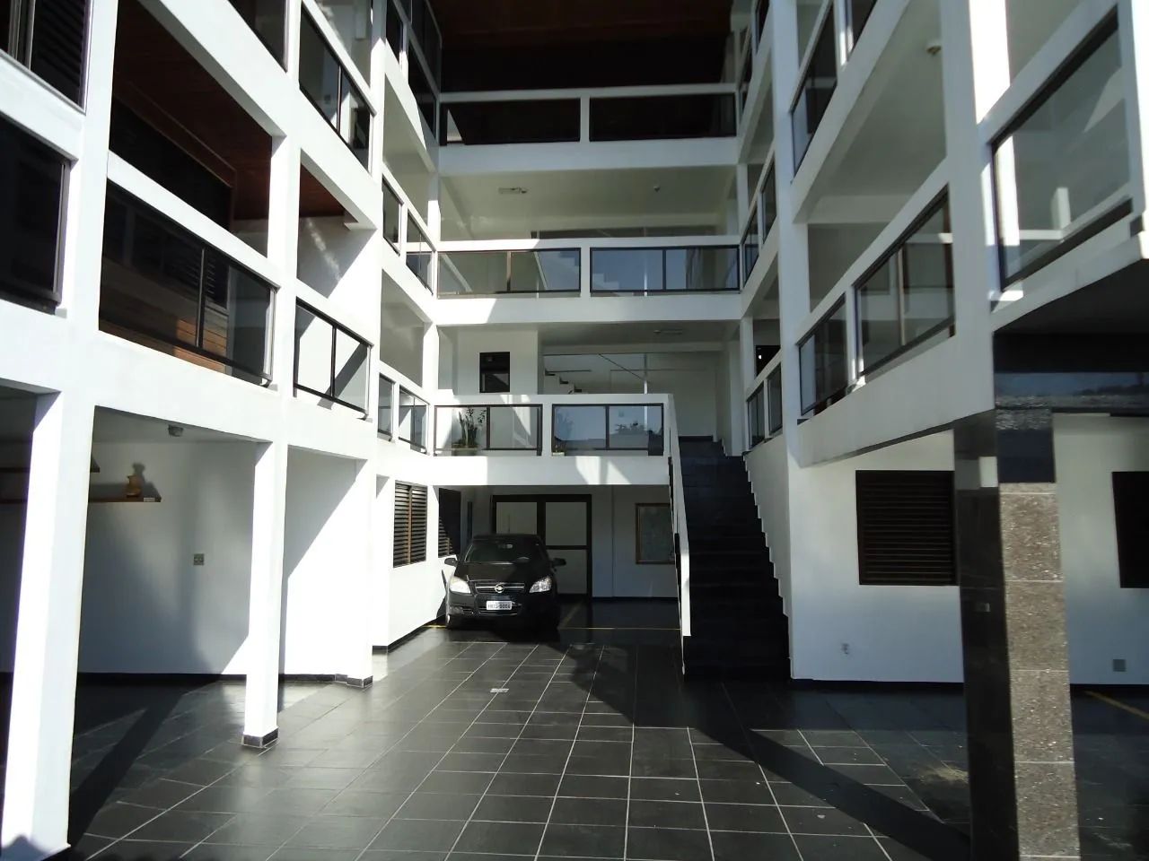 Apartamentos mobiliados - Foto 2
