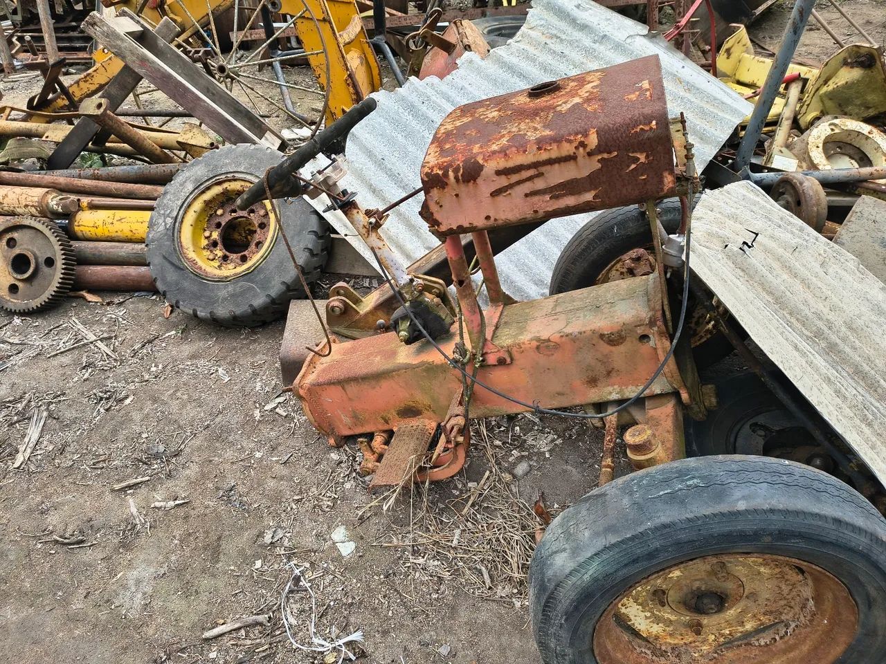CAIXA DE MARCA DE TRATOR USADAS  - Foto 2