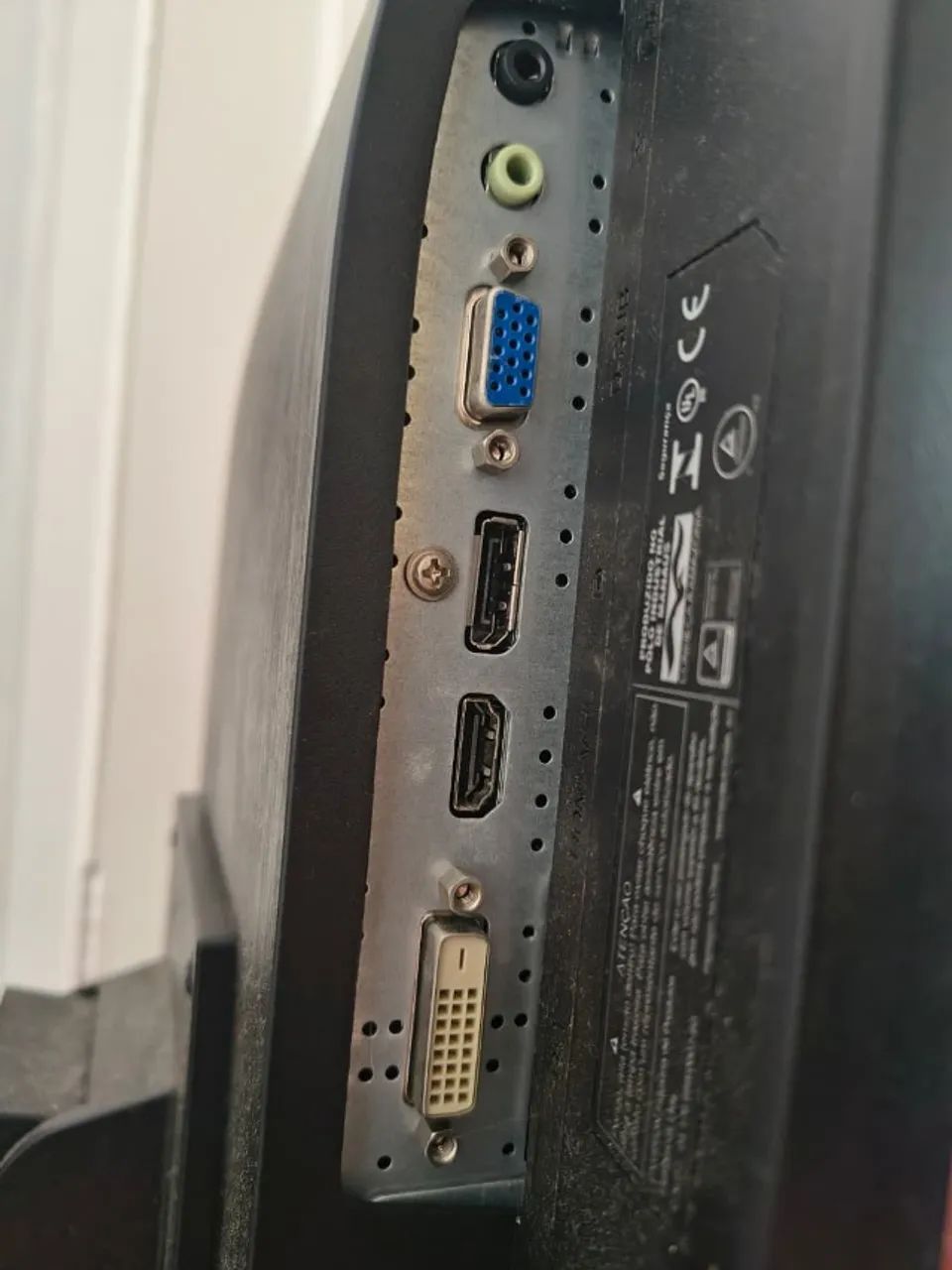 Monitor Gamer AOC 24" 144hz - Foto 5