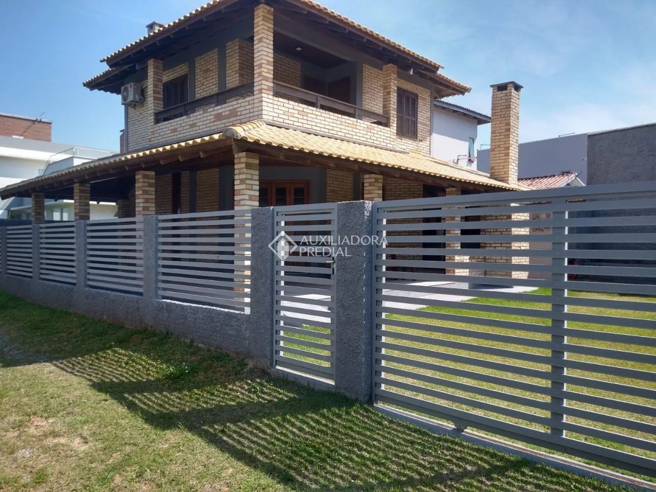 Casa em condomínio próximo ao mar na Pinheira, Palhoça/SC