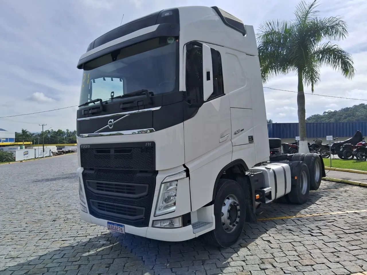 Volvo Fh 420 6x2 Renovação Da Frota Friboi