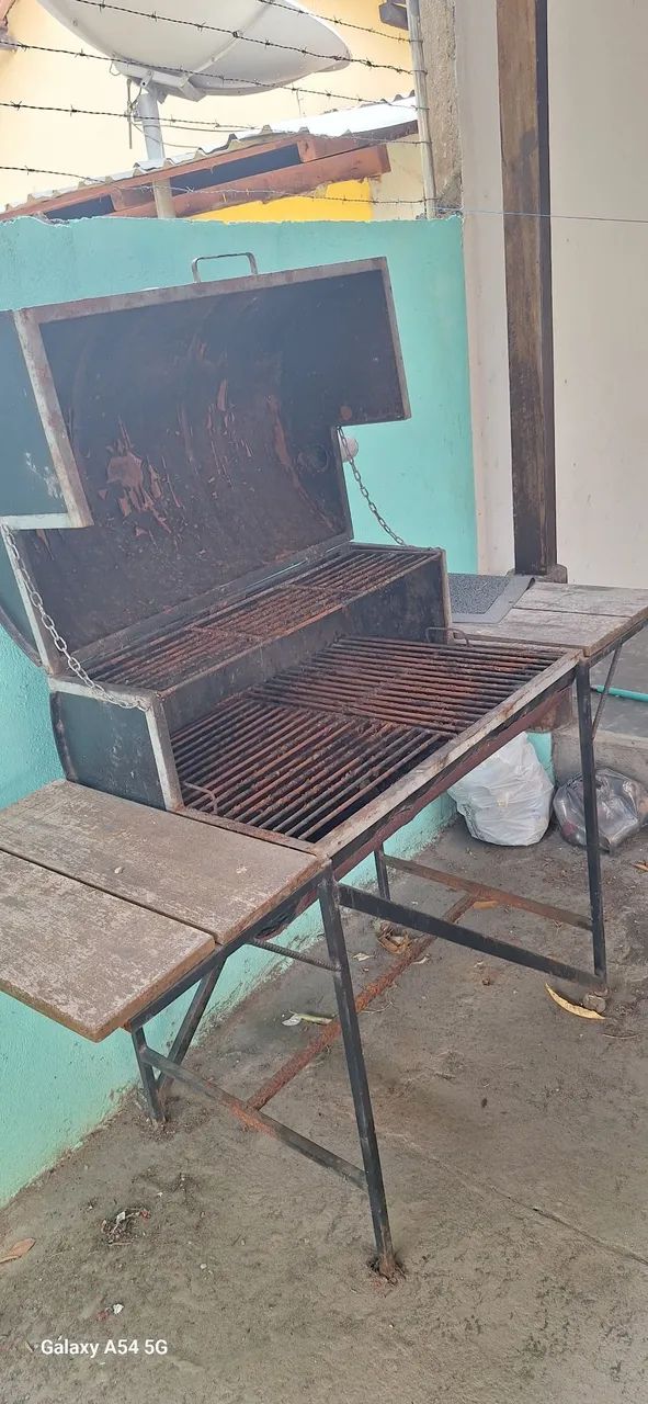 Churrasqueira a Bafu com chaminé e tábuas laterais - Foto 2