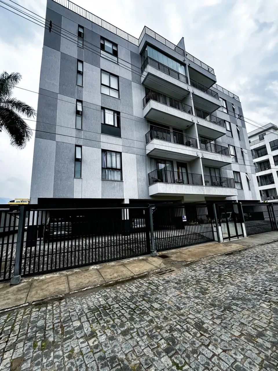 Excelente apartamento mobiliado