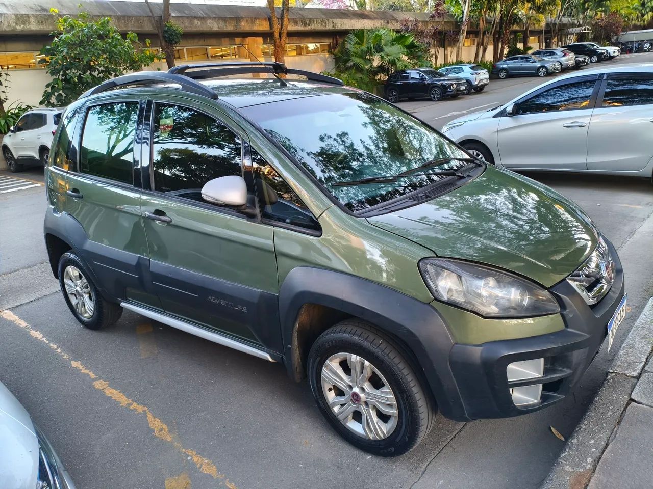 Fiat Idea Adv./ Adv.lock.dualogic 1.8 Flex 5P 2013 - Foto 3
