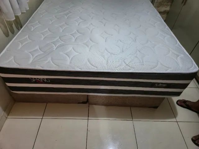 Colchão queen de molas ensacadas  - Foto 3