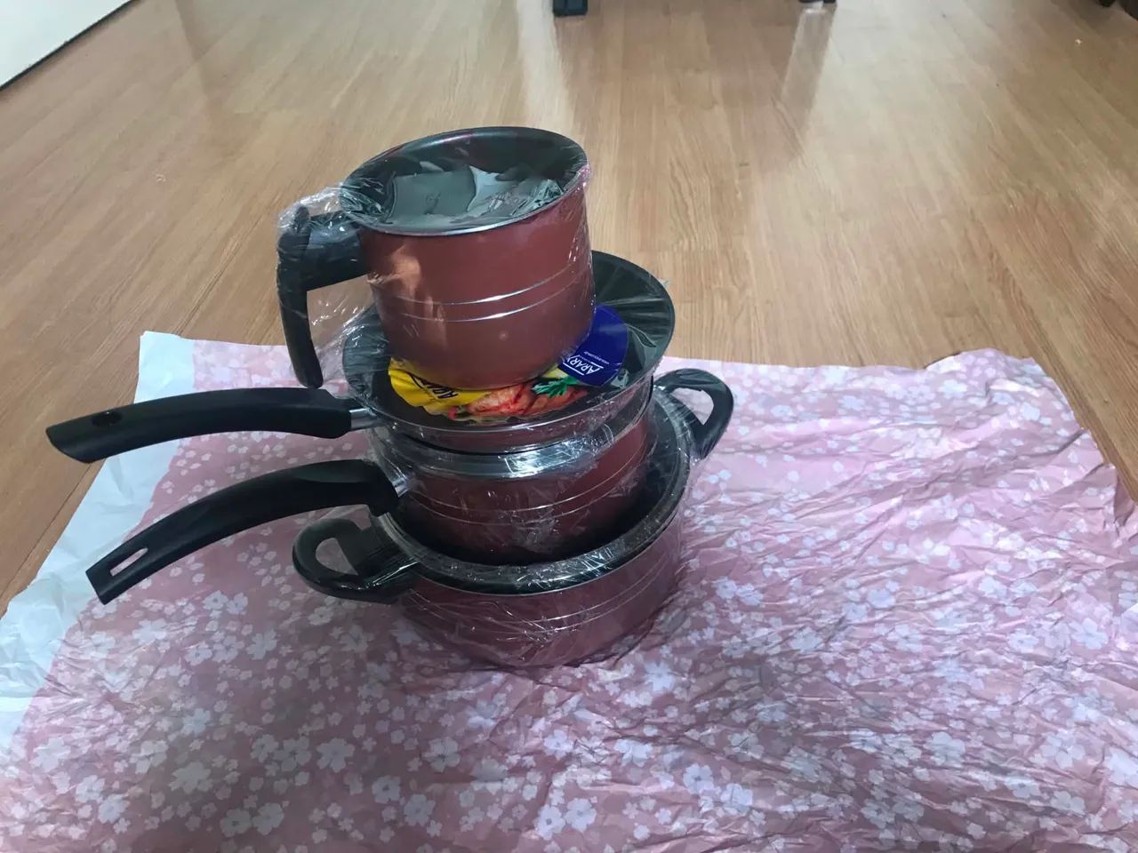 Conjunto de panelas  - Foto 2