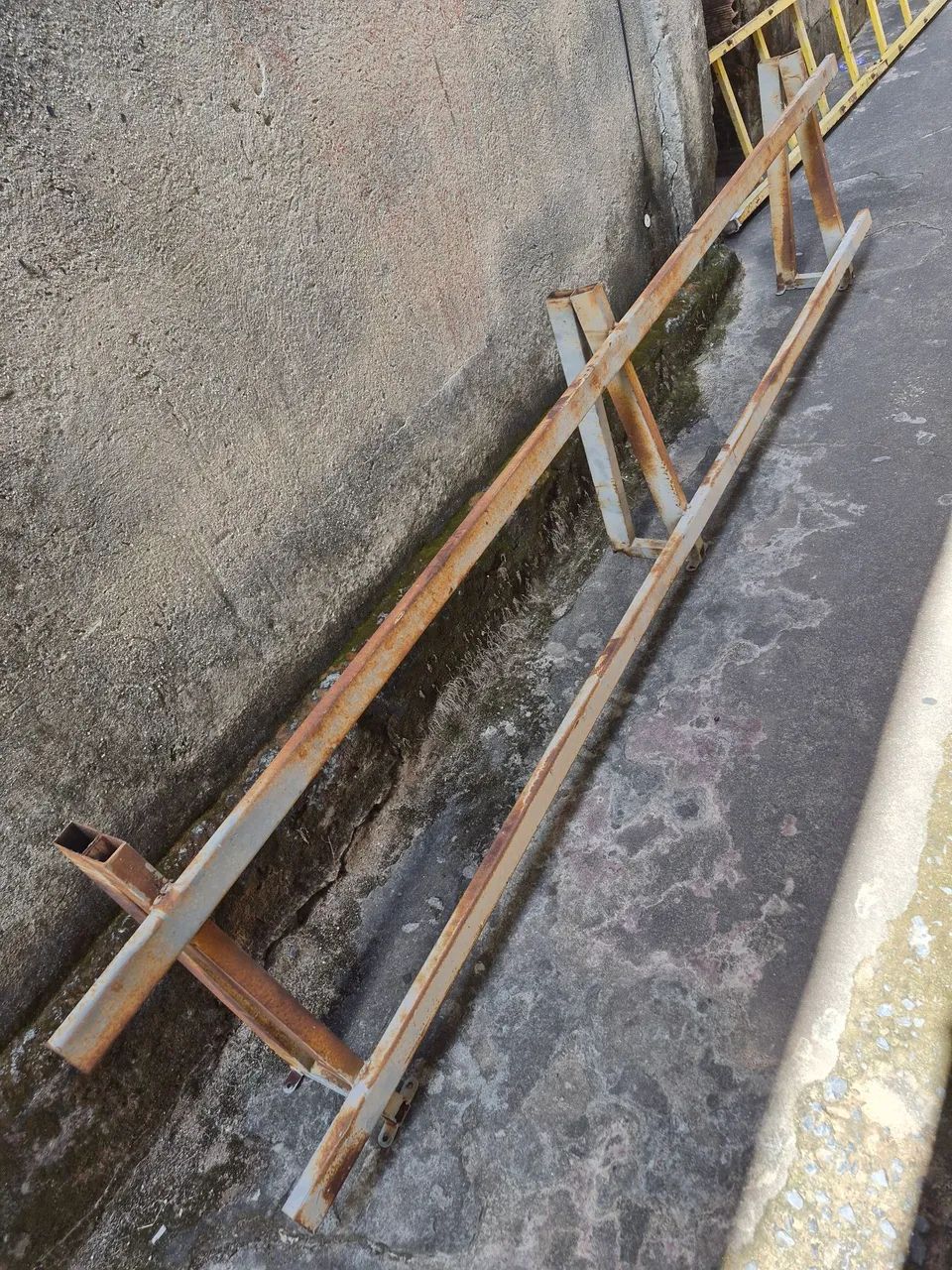 Armação para toldo