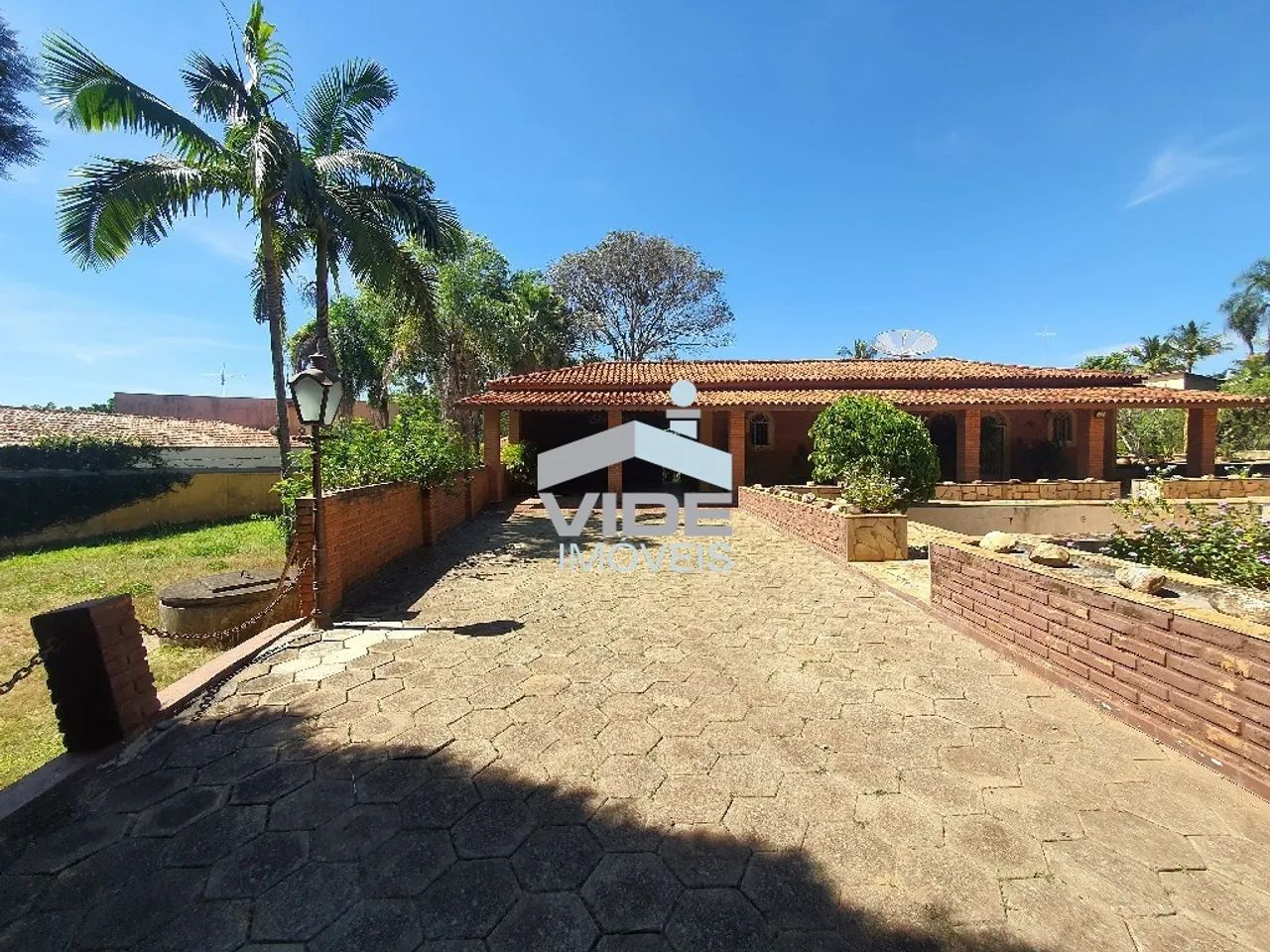 CASA À VENDA | CONDOMINIO XANGRILÁ - CAMPINAS.