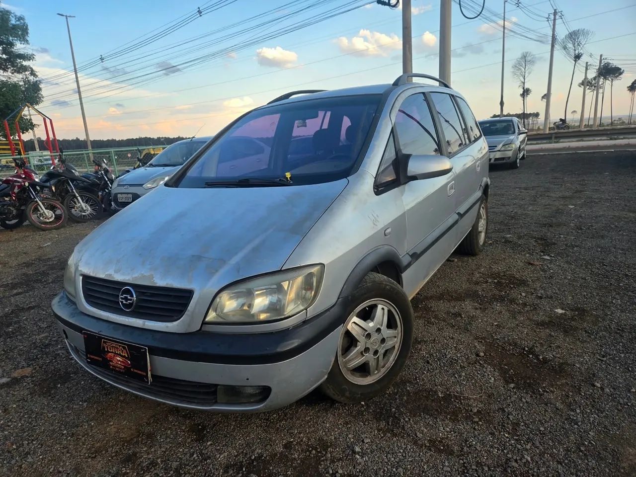 Chevrolet Zafira Zafira 2.0/ CD 2.0 16V MPFI 5p 2001