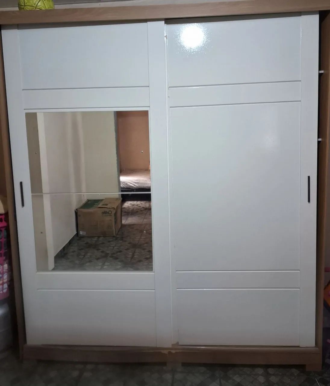 Vende-se Guarda roupa