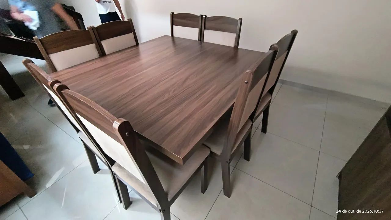 Mesa 8 cadeiras + aparador. - Foto 3