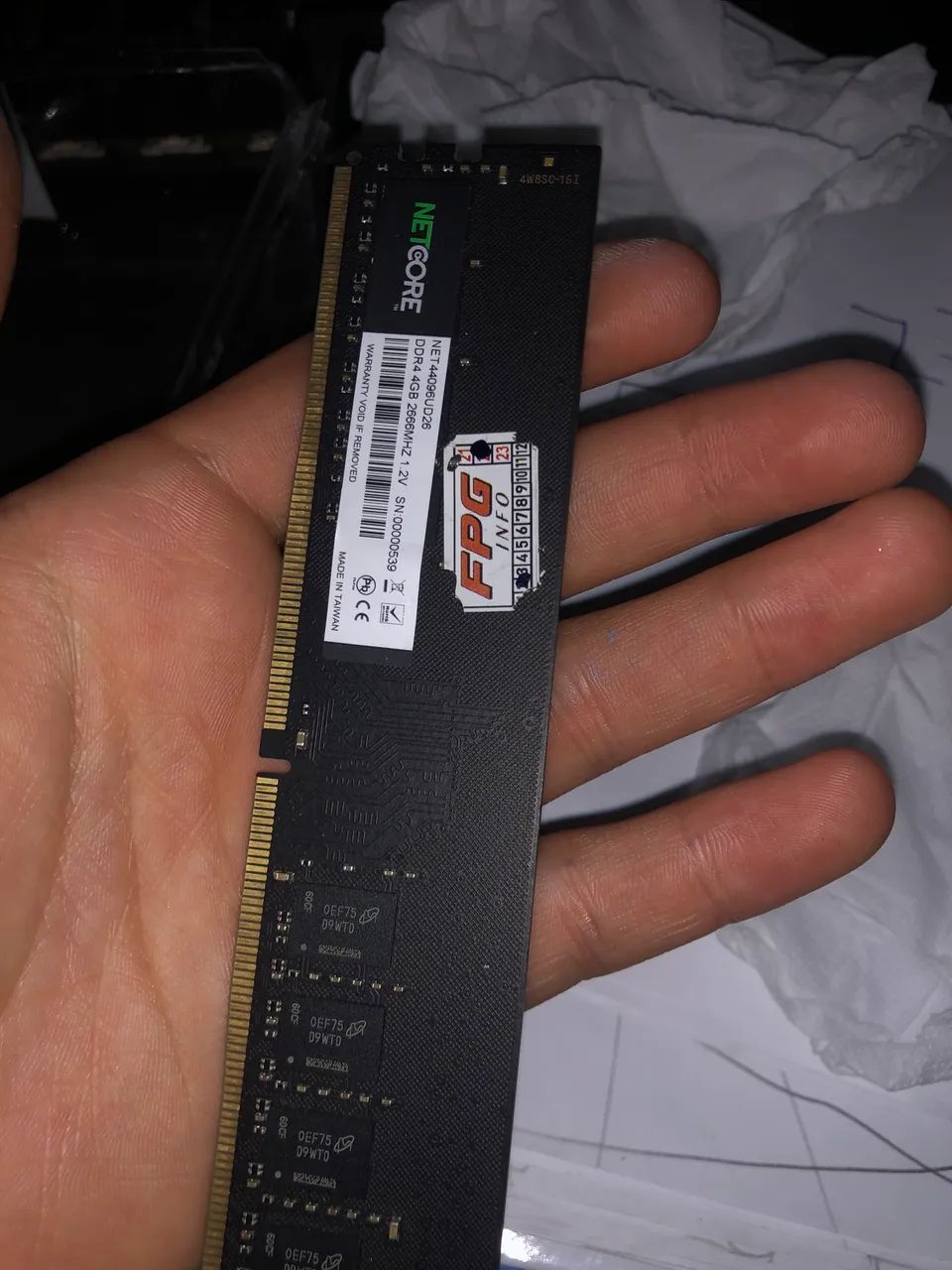 Memoria ram 4gb COM DEFEITO