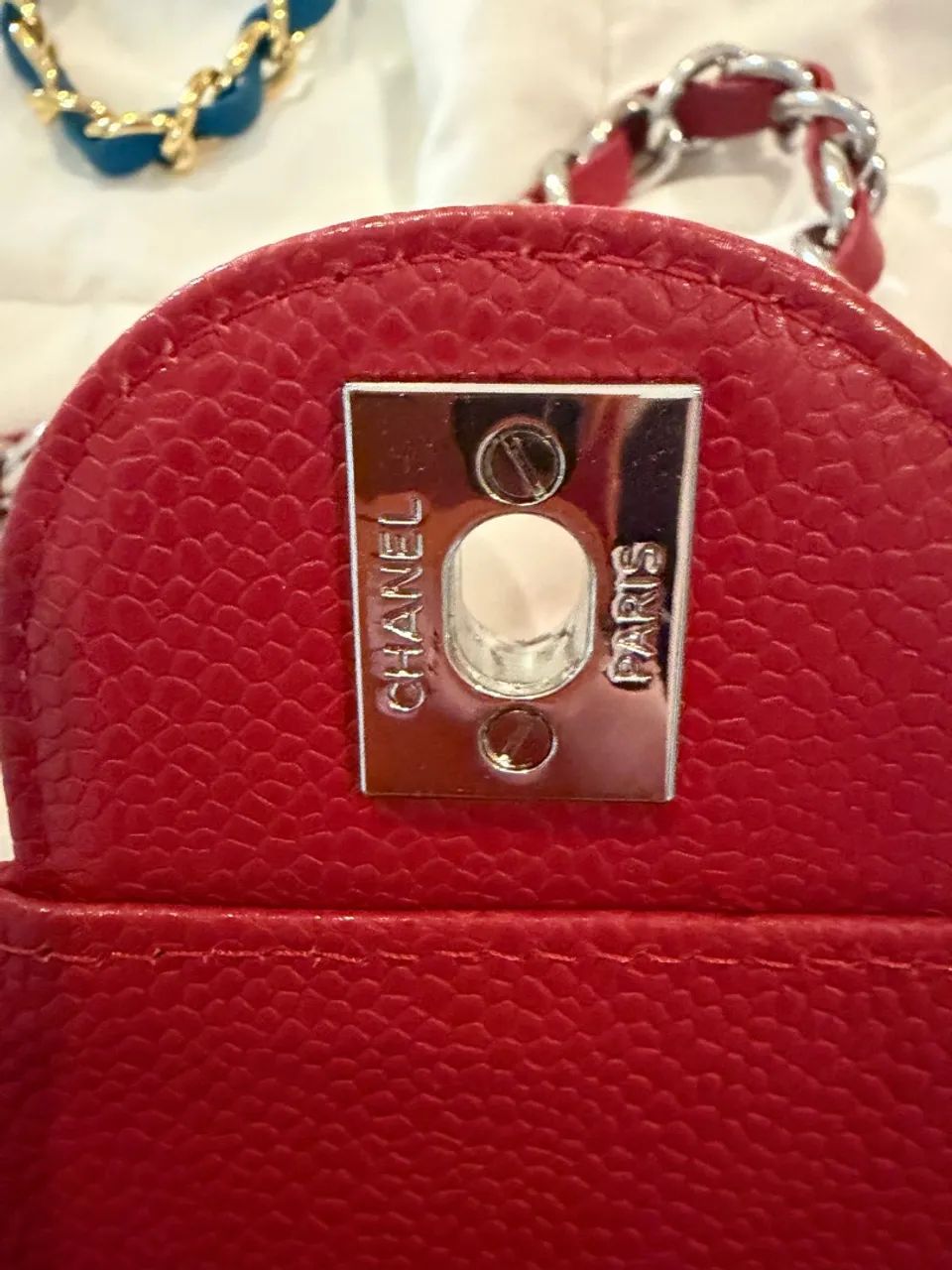 Bolsa Chanel vermelha flap - Foto 4
