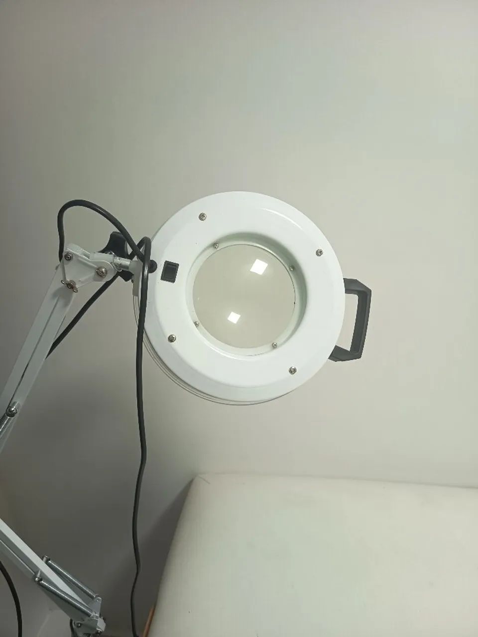 Lupa e luminária LED Estek - Foto 4