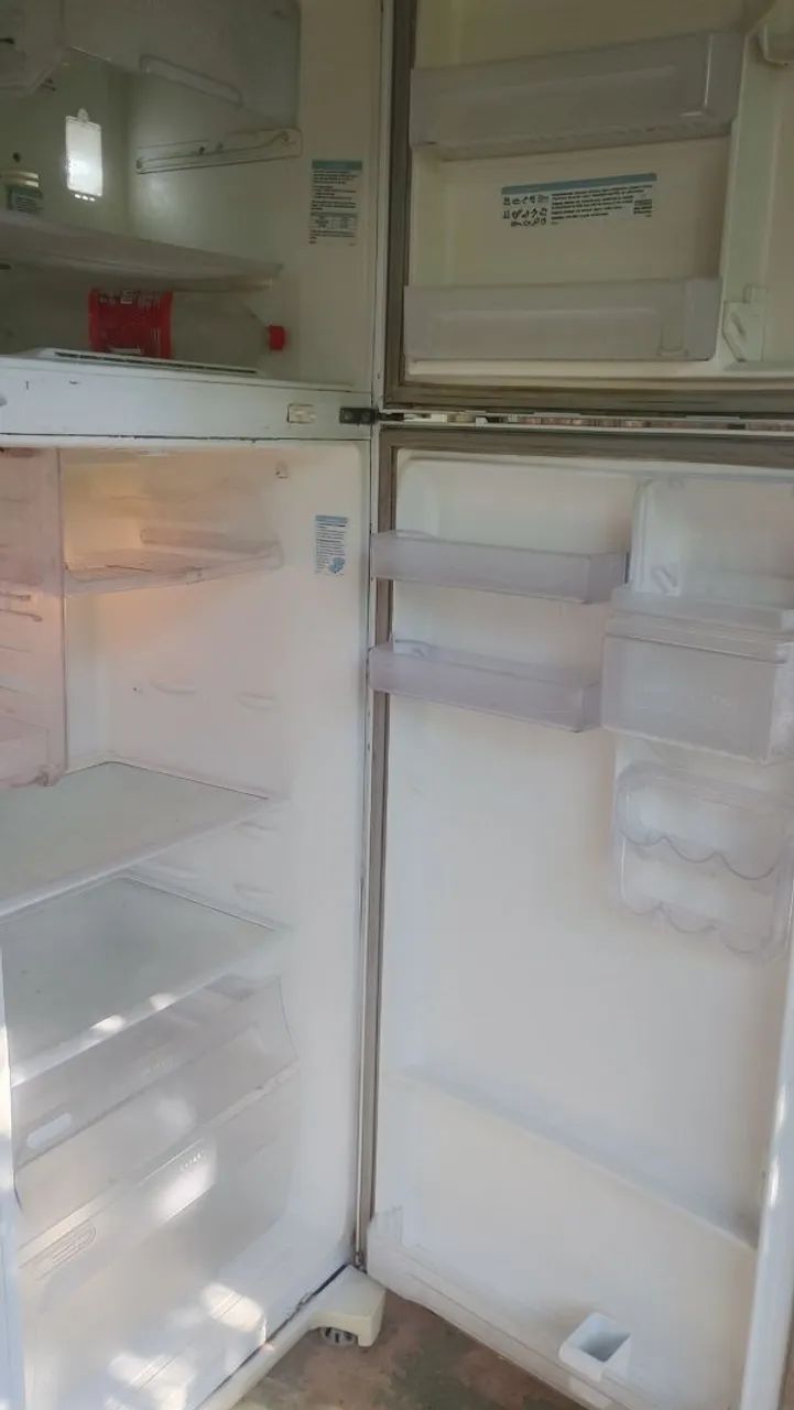 Geladeira Eletrolux Frost Free entrego  - Foto 4