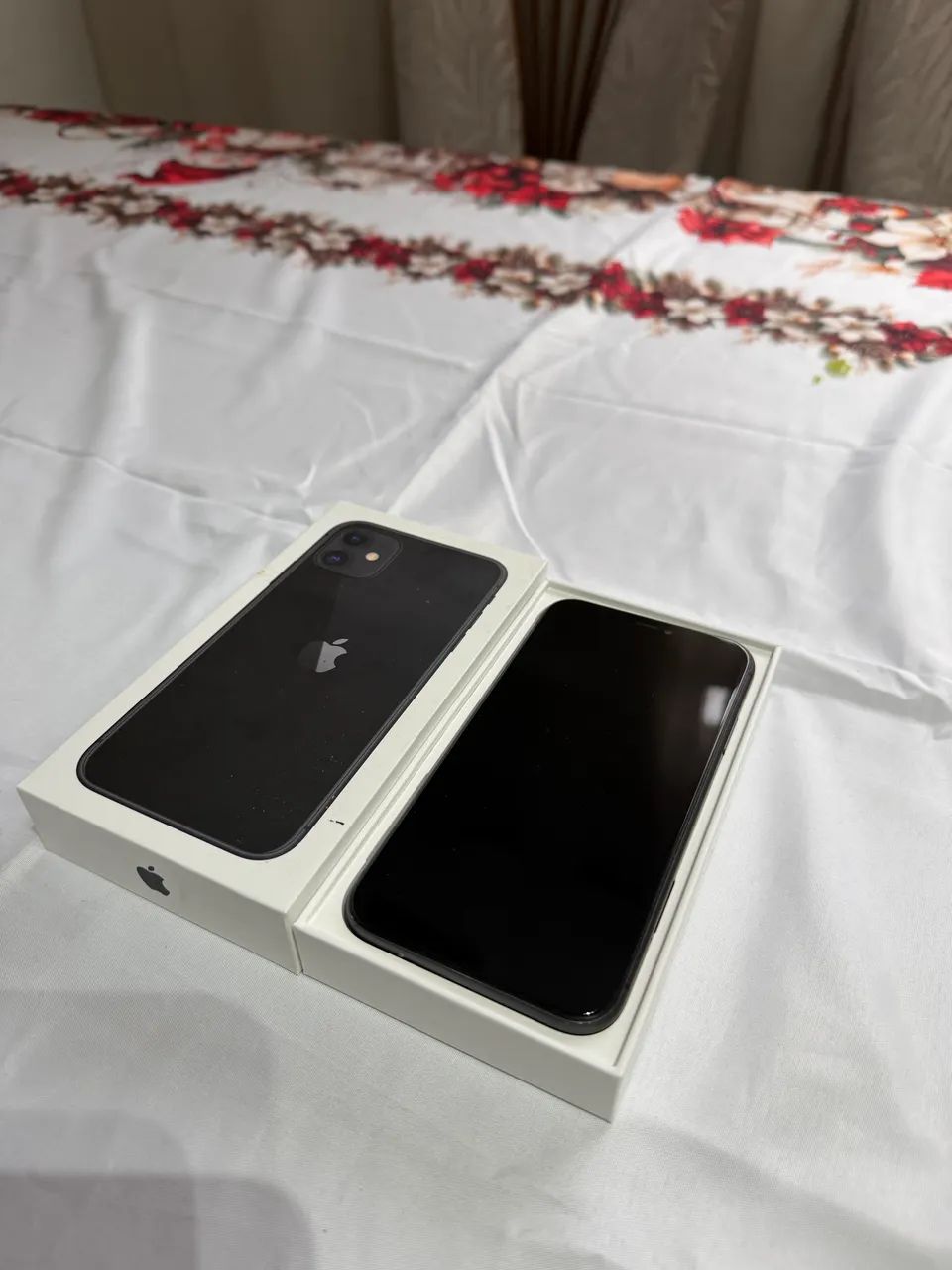 iPhone 11 - Preto - Foto 2