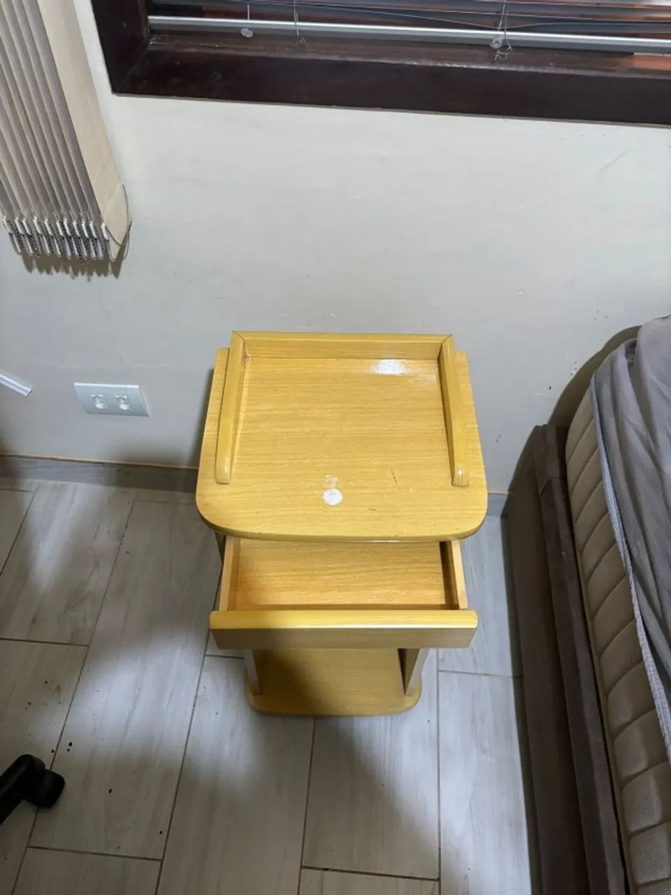 Mesa de cama / bidê de cama - Foto 5