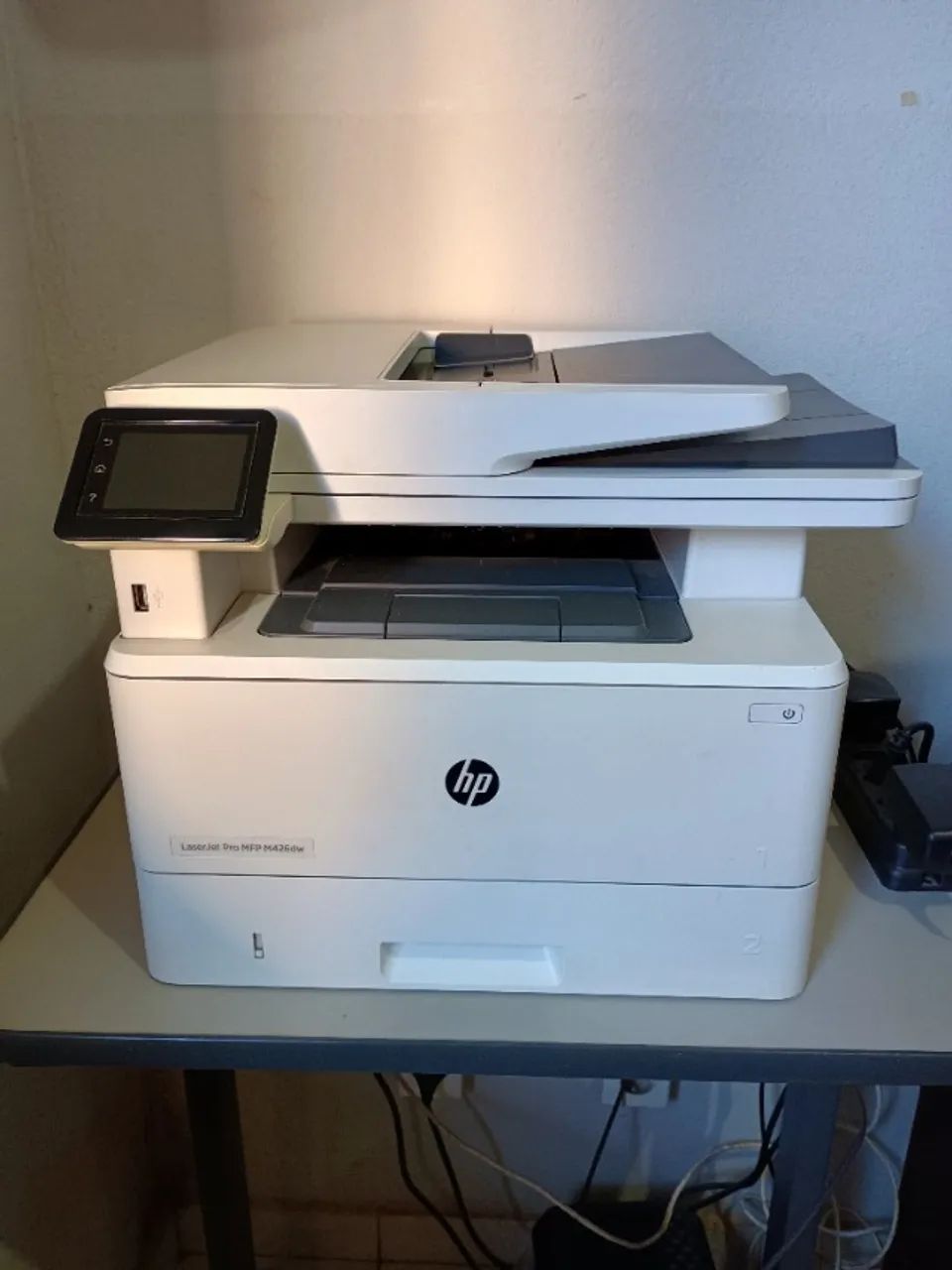 Impressora multifuncional HP LaserJet MFP M426dw monocromática 